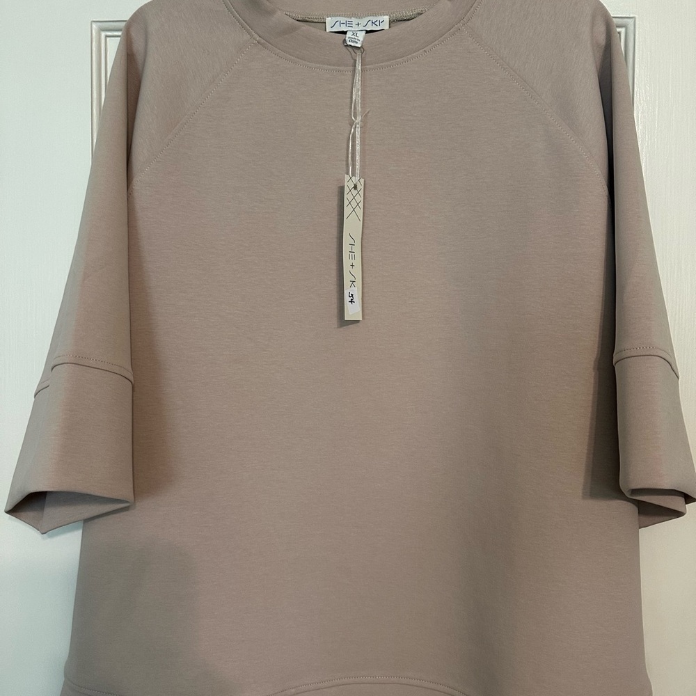 She + Sky Taupe Sweatshirt